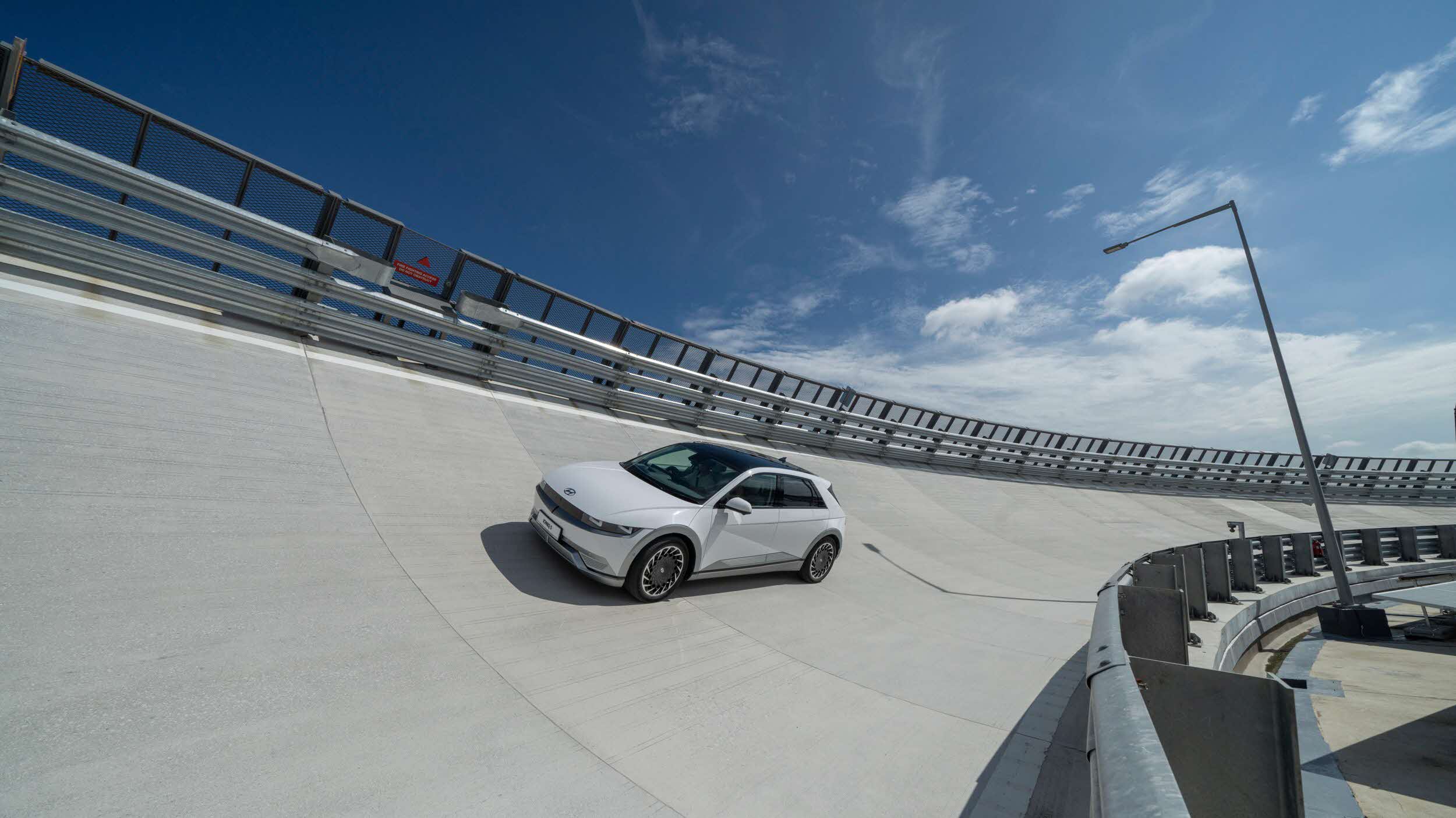 Hyundai’s Discovery Tour