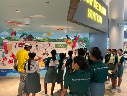 Punggol Coast Hawker Centre Tour