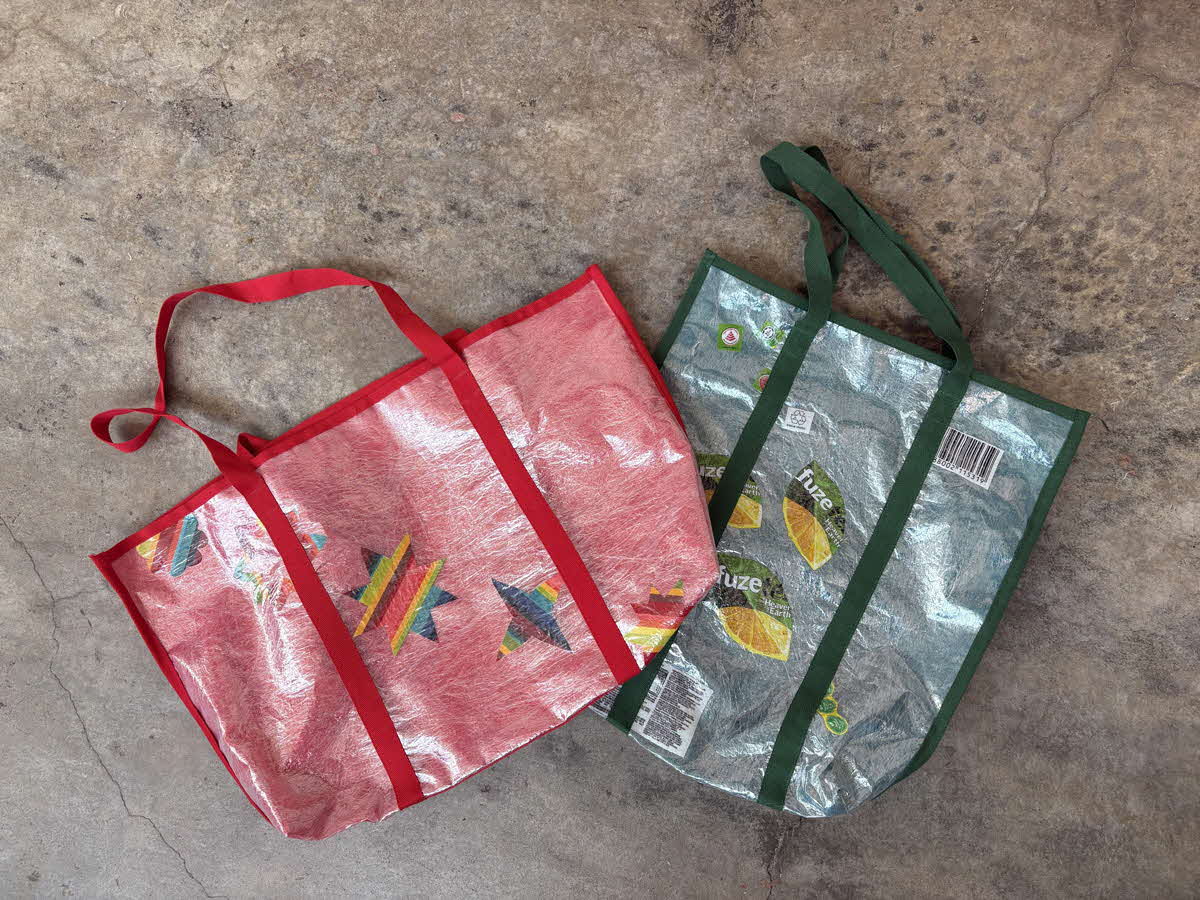 From Cling Wrap to Carry: Turning Plastic Waste into Everyday Bags